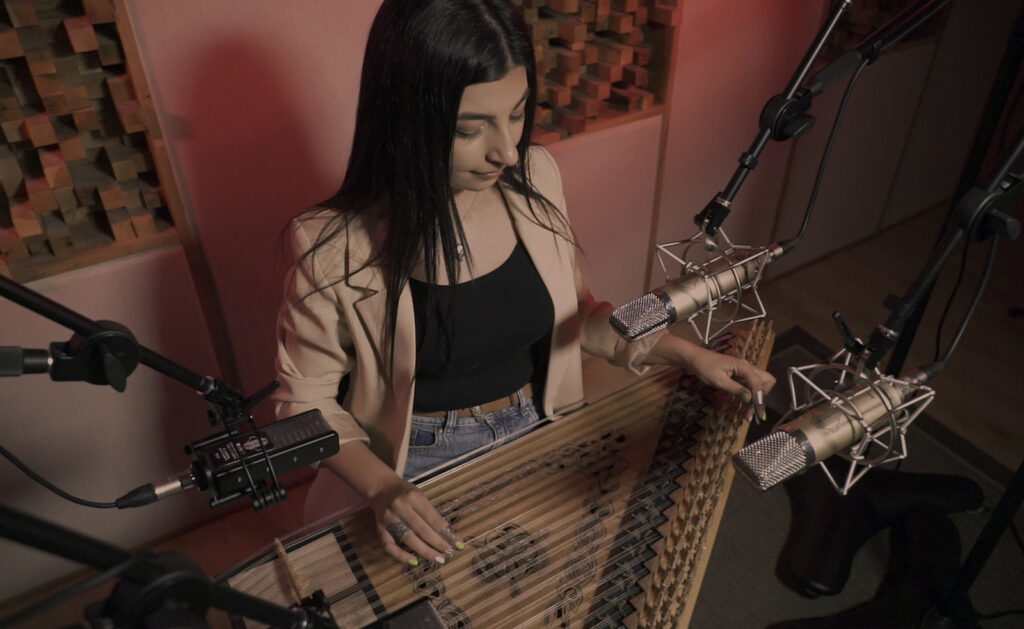 Mayranush playing Qanun in the studio